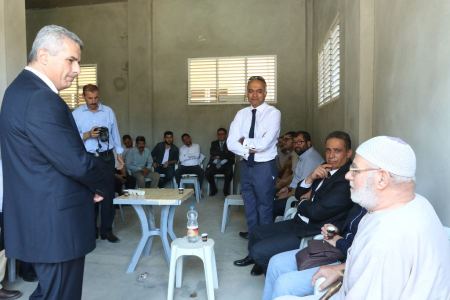 بلدية غزة تطلع وفداً من المانحين على مشاريع تنفذها في المدينة